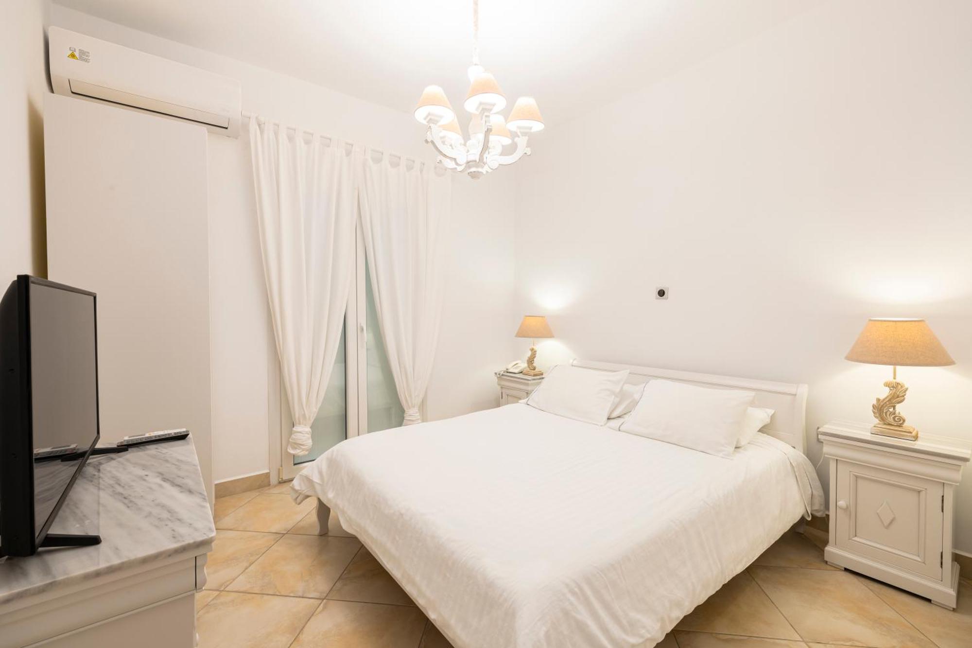Paros Palace Bilik gambar