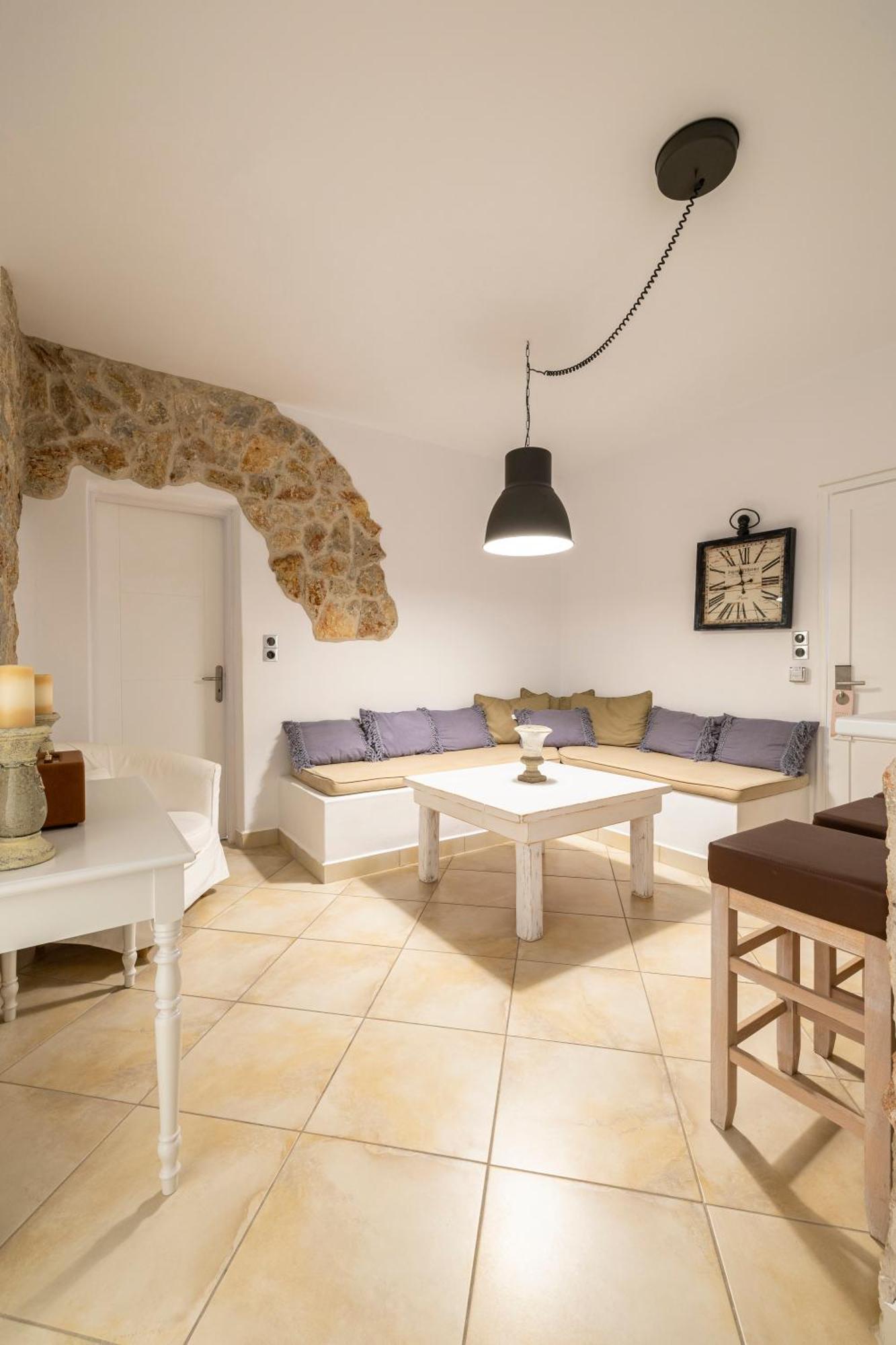 Paros Palace Bilik gambar