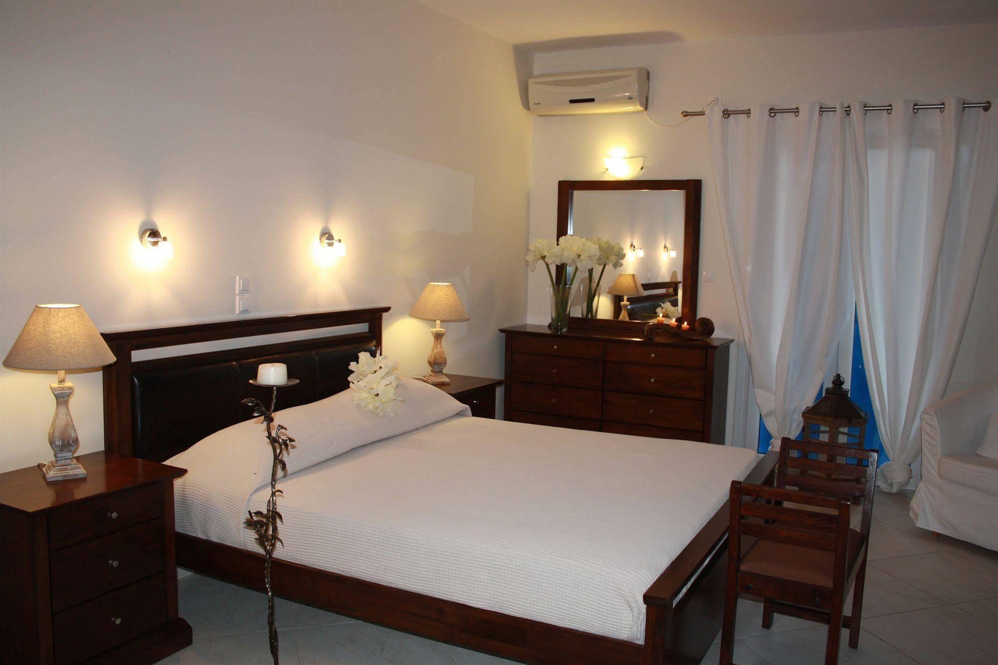 Paros Palace Luaran gambar